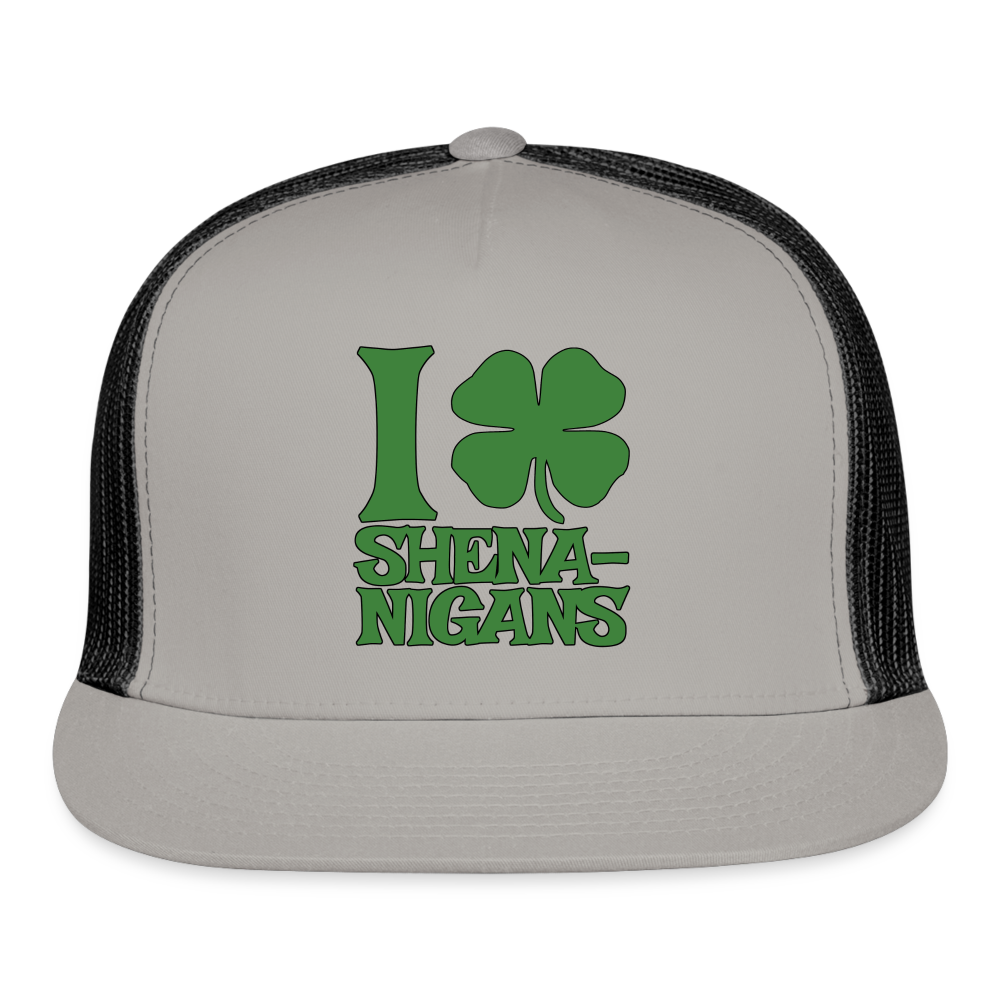 I (clover) Shenanigans - gray/black
